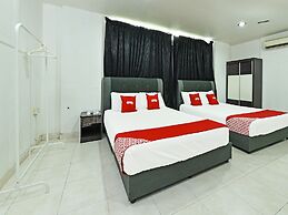 OYO 90364 Hotel Gemilang