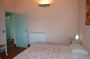 Holiday Apartment With Swimming Pool, Strade Bianche, Swimming Pool, V