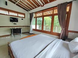 Tirtasari Nice Guesthouse 2