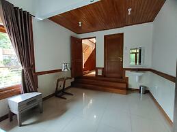 Tirtasari Nice Guesthouse 2