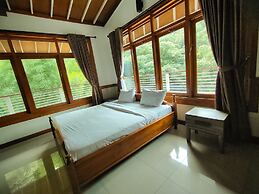 Tirtasari Nice Guesthouse 2