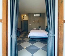 Baan Chiang Bed Lampang