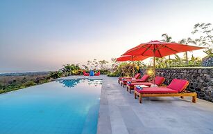 Villa Bloom by Villa Finder