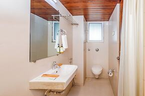 J Hotel and Banquets