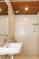 J Hotel and Banquets