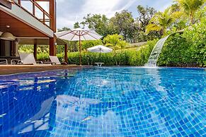 PF13 Casa 05 Suítes - Praia do Forte