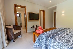 PF13 Casa 05 Suítes - Praia do Forte