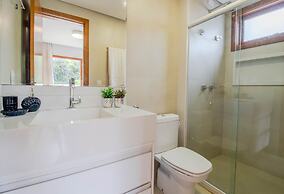 PF13 Casa 05 Suítes - Praia do Forte