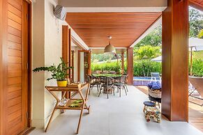 PF13 Casa 05 Suítes - Praia do Forte