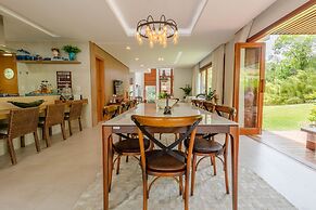 PF13 Casa 05 Suítes - Praia do Forte