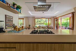 PF13 Casa 05 Suítes - Praia do Forte