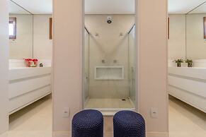 PF13 Casa 05 Suítes - Praia do Forte