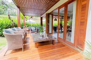 PF13 Casa 05 Suítes - Praia do Forte