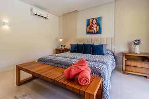 PF13 Casa 05 Suítes - Praia do Forte