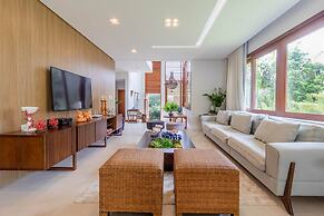 PF13 Casa 05 Suítes - Praia do Forte