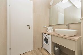 Makarska Beach Apartments Mara