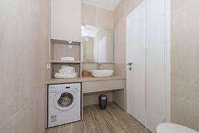 Makarska Beach Apartments Mara