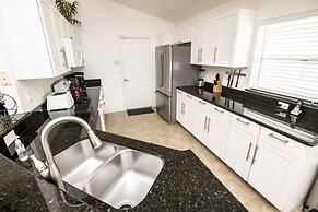 Susan's Southern Dunes Vacation Home 3 Bedroom Home by RedAwning