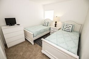 Susan's Southern Dunes Vacation Home 3 Bedroom Home by RedAwning