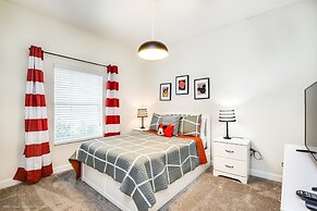 5 Bed Storey Lake Beautiful Townhome! 5 Bedroom Townhouse by RedAwning