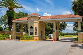 Elma's Southern Dunes Vacation Home 6 Bedroom Home by RedAwning