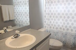 Elma's Southern Dunes Vacation Home 6 Bedroom Home by RedAwning