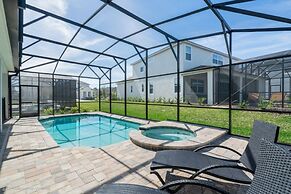 Beautiful Spacious 6 Bed Pool, Spa, Game Room 6 Bedroom Villa by RedAw