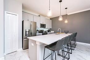 4 Bed Storey Lake Resort With Lazy River 4 Bedroom Townhouse by RedAwn