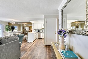 Harbour Island 403l 2 Bedroom Condo by RedAwning