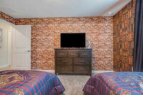 Storey Lake Resort 4 Bed With Private Pool 4 Bedroom Townhouse by RedA