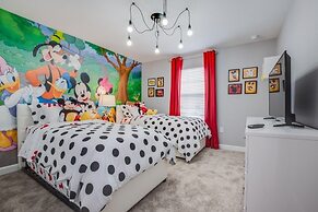 Storey Lake Resort 4 Bed With Private Pool 4 Bedroom Townhouse by RedA