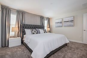 Storey Lake Resort 4 Bed With Private Pool 4 Bedroom Townhouse by RedA