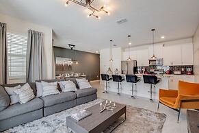 Storey Lake Resort 4 Bed With Private Pool 4 Bedroom Townhouse by RedA