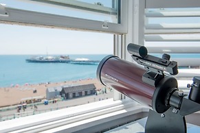 Direct Sea Views, Seafront Location & Free Parking