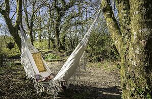 2 Double Bed Caravan - Secure Parking and Wifi