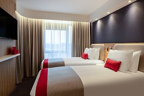 Holiday Inn Express Cambridge West Cambourne by IHG