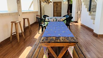 Aqua Vista Beach House