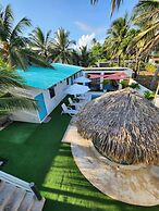 Aqua Vista Beach House