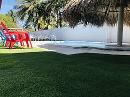 Aqua Vista Beach House