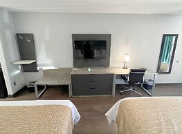 Travelodge by Wyndham Pigeon Forge Dollywood Lane