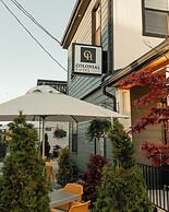 Colonial Hotel & Suites