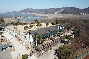 Ganghwa Nolumog Byeoljang