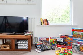 5 Bed House near Manchester