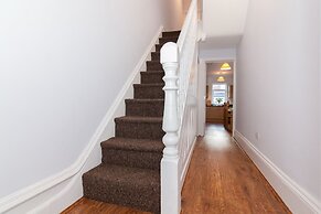 6 Bed House near Manchester