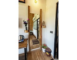 Moustache Panarpani Retreat Pachmarhi