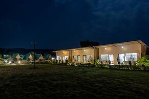 Moustache Panarpani Retreat Pachmarhi