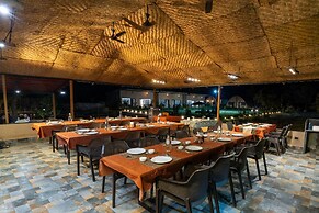 Moustache Panarpani Retreat Pachmarhi