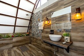 Moustache Panarpani Retreat Pachmarhi