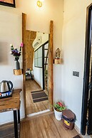 Moustache Panarpani Retreat Pachmarhi