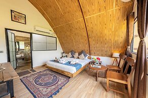 Moustache Panarpani Retreat Pachmarhi